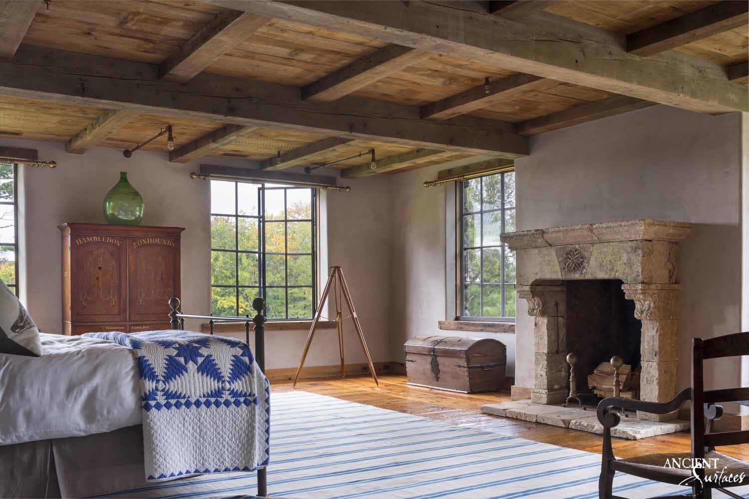     Limestone-Fireplace-Reclaimed-Stone-Mantles-Ancient-Surfaces-Vintage-Cheminee-Elegant-Home-Decor-Ideas-